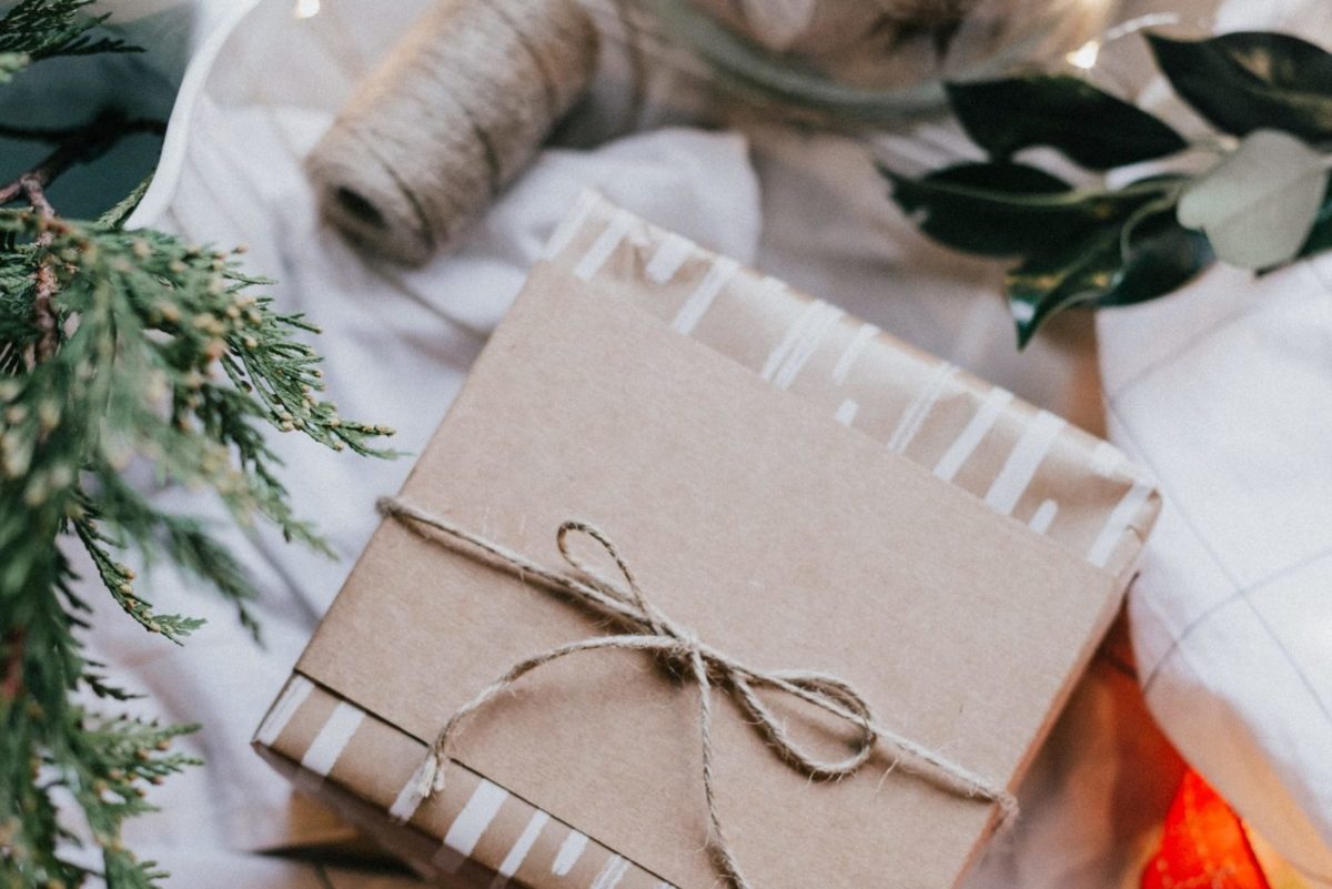10 Best Gifts for Book Lovers (That Aren't Just Books)